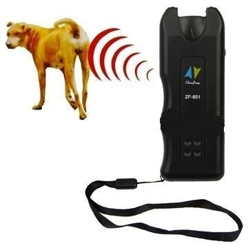 Dispozitiv Anti-Câini cu Ultrasunete Dog Chaser – Alungare & Dresaj, Lanternă LED, Portabil