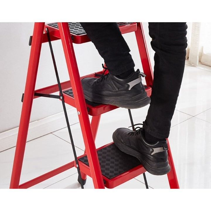 Scară Profesională Pliabilă 4 Trepte KlaussTech din Metal Rezistent Roșu/Negru