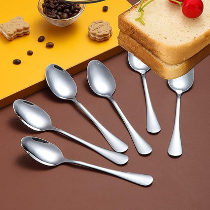 Set Tacâmuri 24 Piese din Oțel Inoxidabil – Design Elegant, Argintiu, cu Cutie Cadou